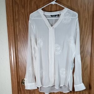 Simply Vera Wang Sheer Embroidered, Contemporary, Feminine, Classic, Contemporar